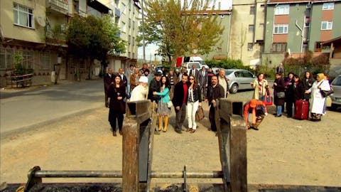 Leyla and Mecnun - Episode 14