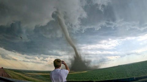 In the Eye of the Storm: Chasers - Episode 2
