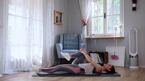 Verda Kutsal - Yoga Eğitmeni - Episode 23