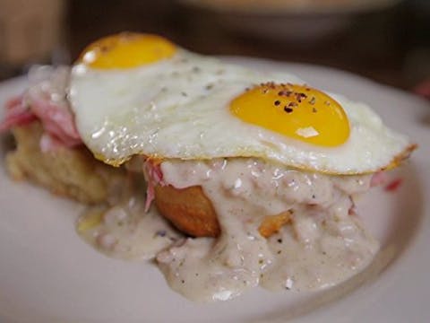 Bizarre Foods: Delicious Destinations - Episode 1