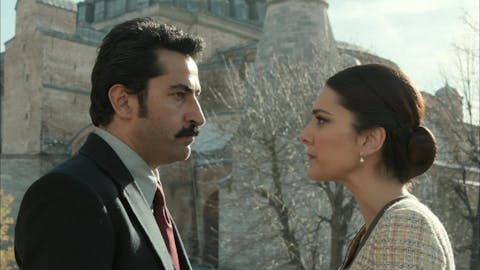 Karadayi - Episode 16
