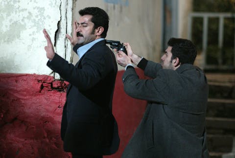 Karadayi - Episode 17