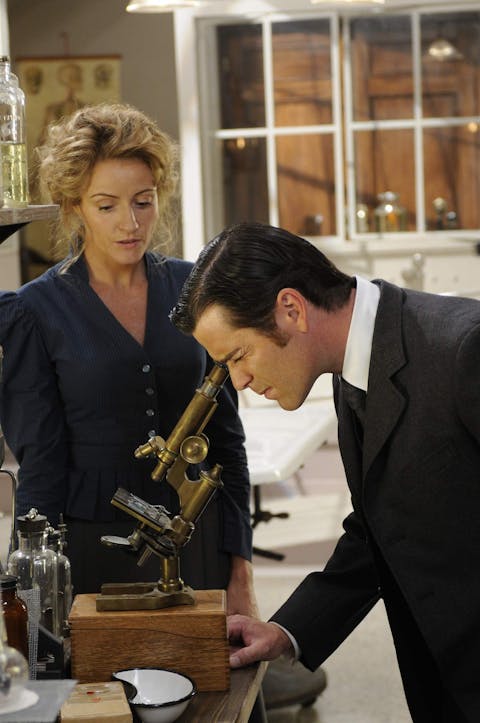 Murdoch Mysteries - Episode 2
